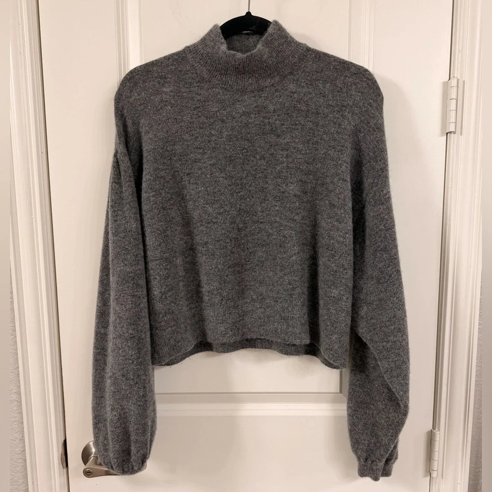 Free People Heather Gray Turtleneck Sweater